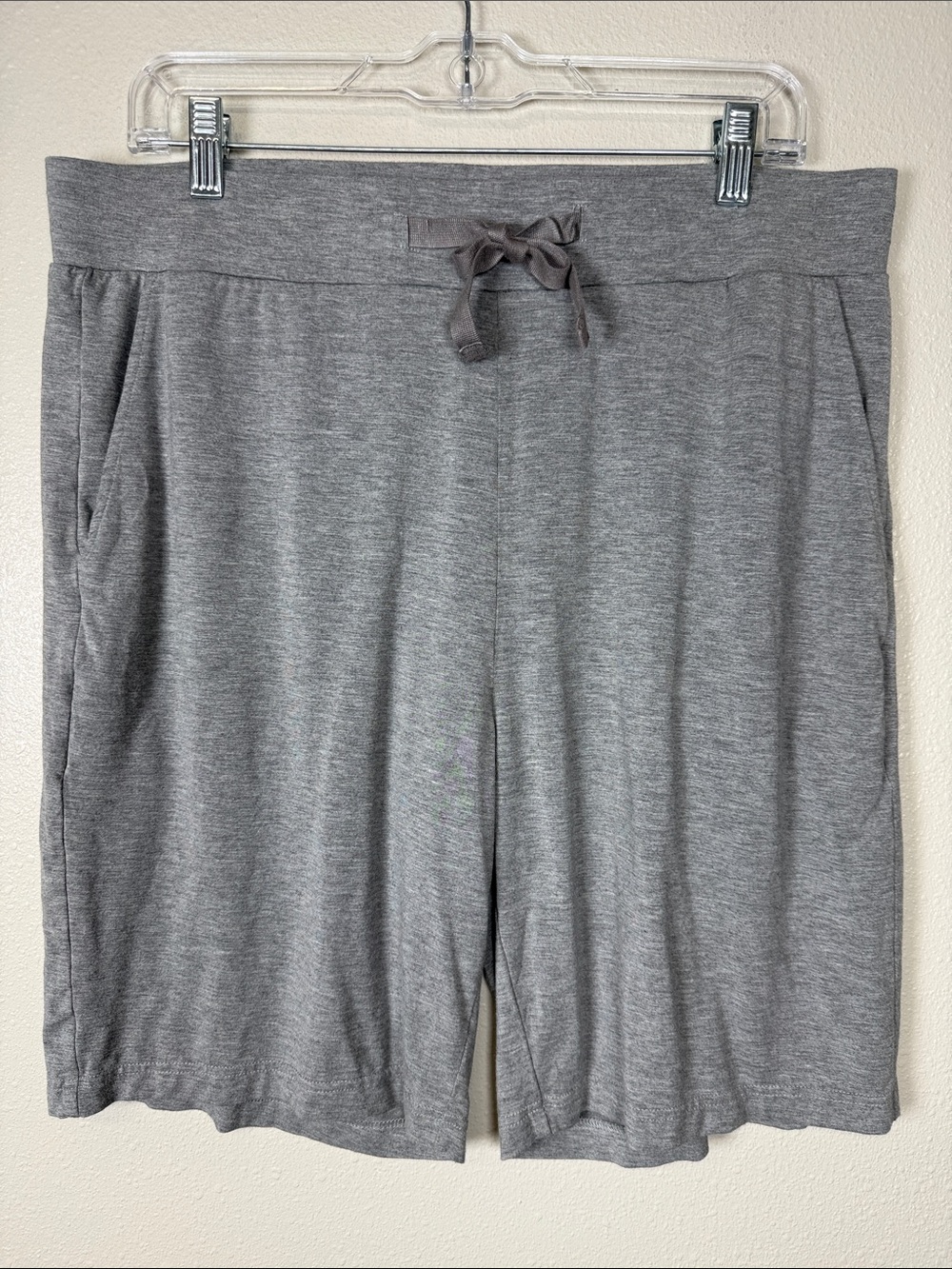 Cozy Earth Bamboo Pajama Shorts Men L Heather Gray Lounge Sleep Stretch Pockets
